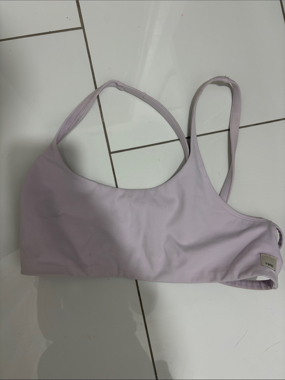 Vuori lavendar strappy sports bra medium worn twice make me an offer - Picture 3 of 6